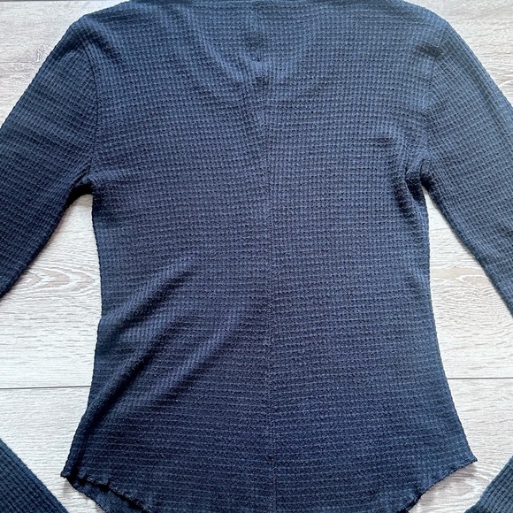 Intimately Free People One Of The Girls Long Sleeve Waffle Knit Thermal - Picture 15 of 15